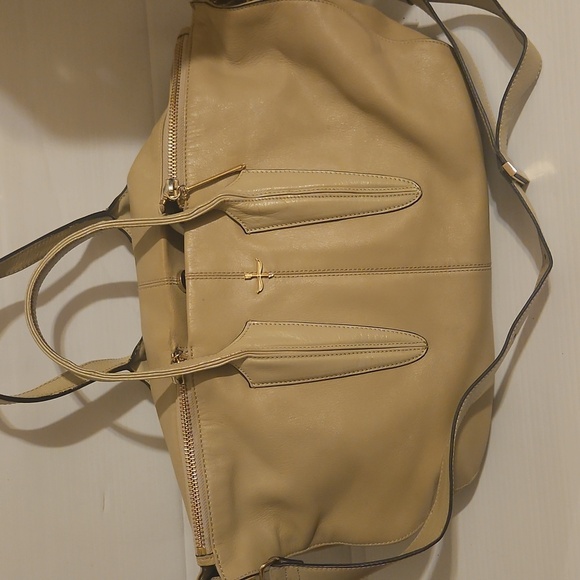 Tan Leather Cecile Bag with Convertible Strap Extra large